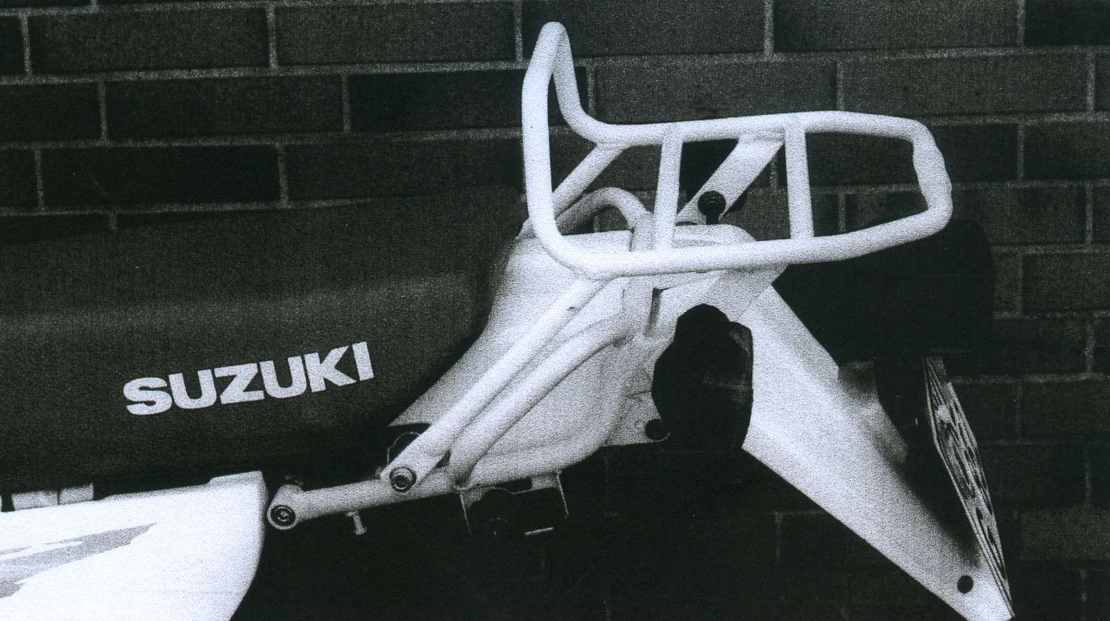 Rohrgepäckbrücke Topcaseträger schwarz | Suzuki DR 125 SE